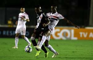 Vasco 2 x 0 São Paulo - Trem Bala respira e impede rival de entrar no G4
