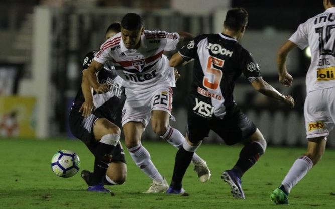 BRASILEIRÃO: São Paulo bobeia, Vasco respira e Sport entra no Z4