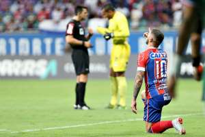 Bahia 2 x 0 Fluminense - Esquadrão garante permanência e deixa Flu perto da degola