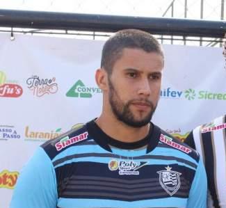 O goleiro do Votuporanguense participou dos 139 dos 180 minutos das partidas da semifinal