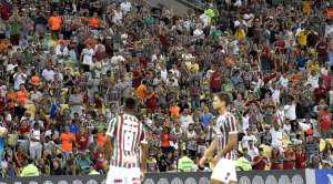 Júlio César é dúvida no Fluminense para partida contra o Internacional