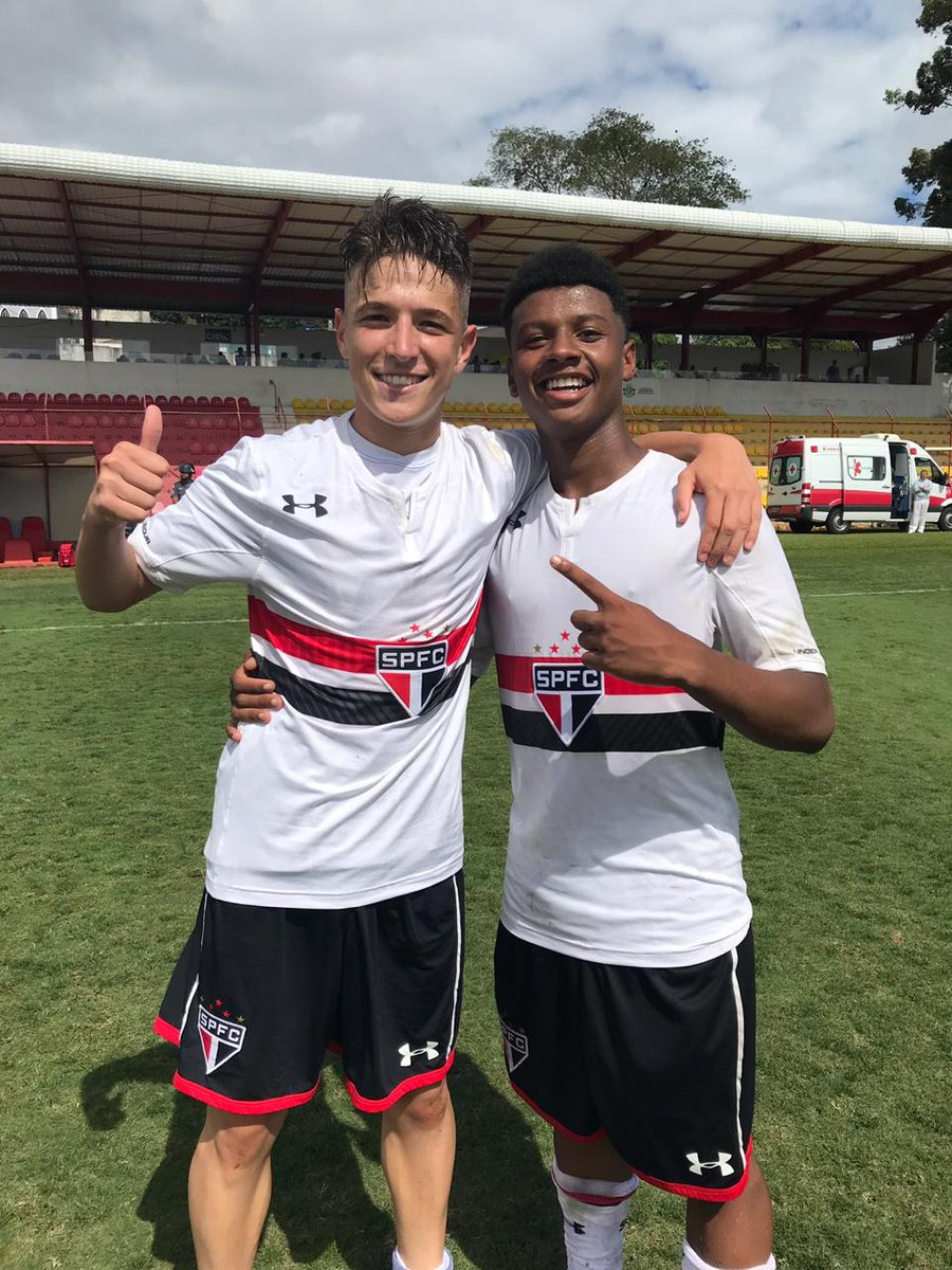 PAULISTA SUB 15: São Paulo bate Palmeiras e se isola como maior campeão do torneio