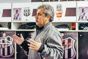 Após ficar sem acesso, Ponte encaminha renovação com Gilson Kleina