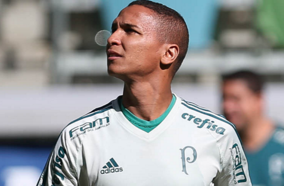 ‘Maluco beleza’, Deyverson quer Brasileirão para celebrar 1º título da carreira