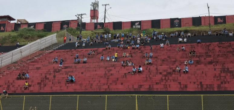 Abandonado pela torcida no Barradão, o Vitória está matematicamente rebaixado à Série B em 2019