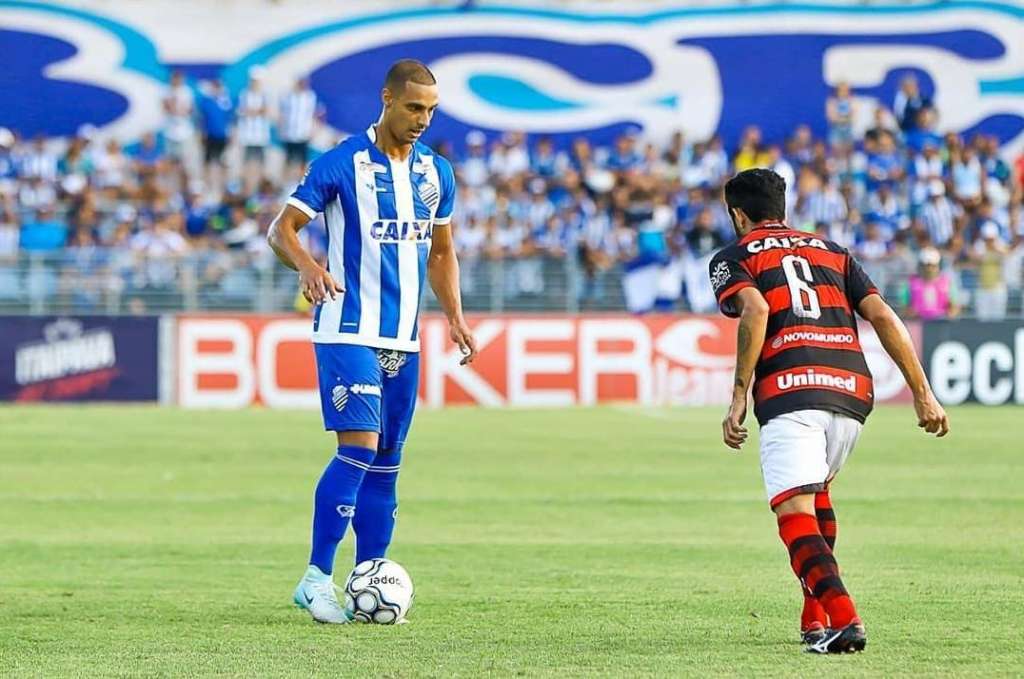 Celsinho destaca acesso como CSA e fala sobre importância do retorno à Série A. Foto: Levi Yuri / Divulgação / CSA