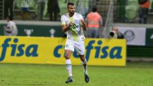 Zagueiro confiança na permanência na elite: 