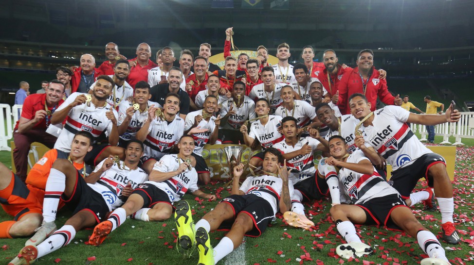 Além do troféu, o time tricolor também garantiu presença na Copa Libertadores Sub 20 da próxima temporada