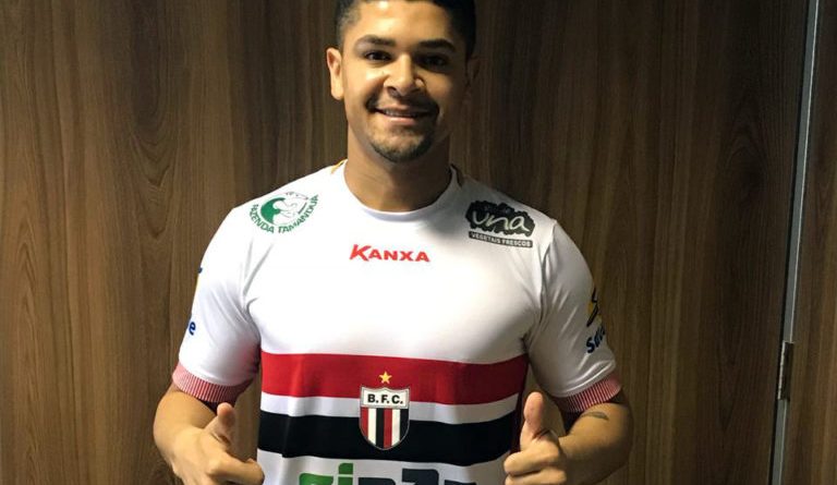 Principal reforço do Botafogo, Denílson afirma estar pronto para estreia do Paulistão