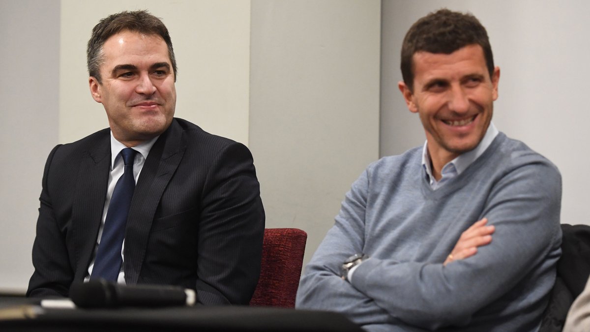 Inglês: Em acordo incomum, Watford estende contrato com técnico espanhol até 2023