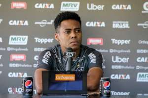 Elias ataca CBF por mudança na tabela do Brasileirão: 'Fez o que quis neste ano'