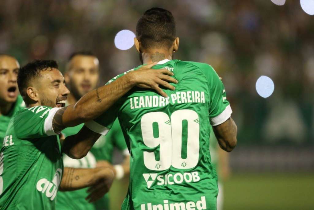 Dois anos após tragédia da Chapecoense, famílias das vítimas ainda buscam Justiça