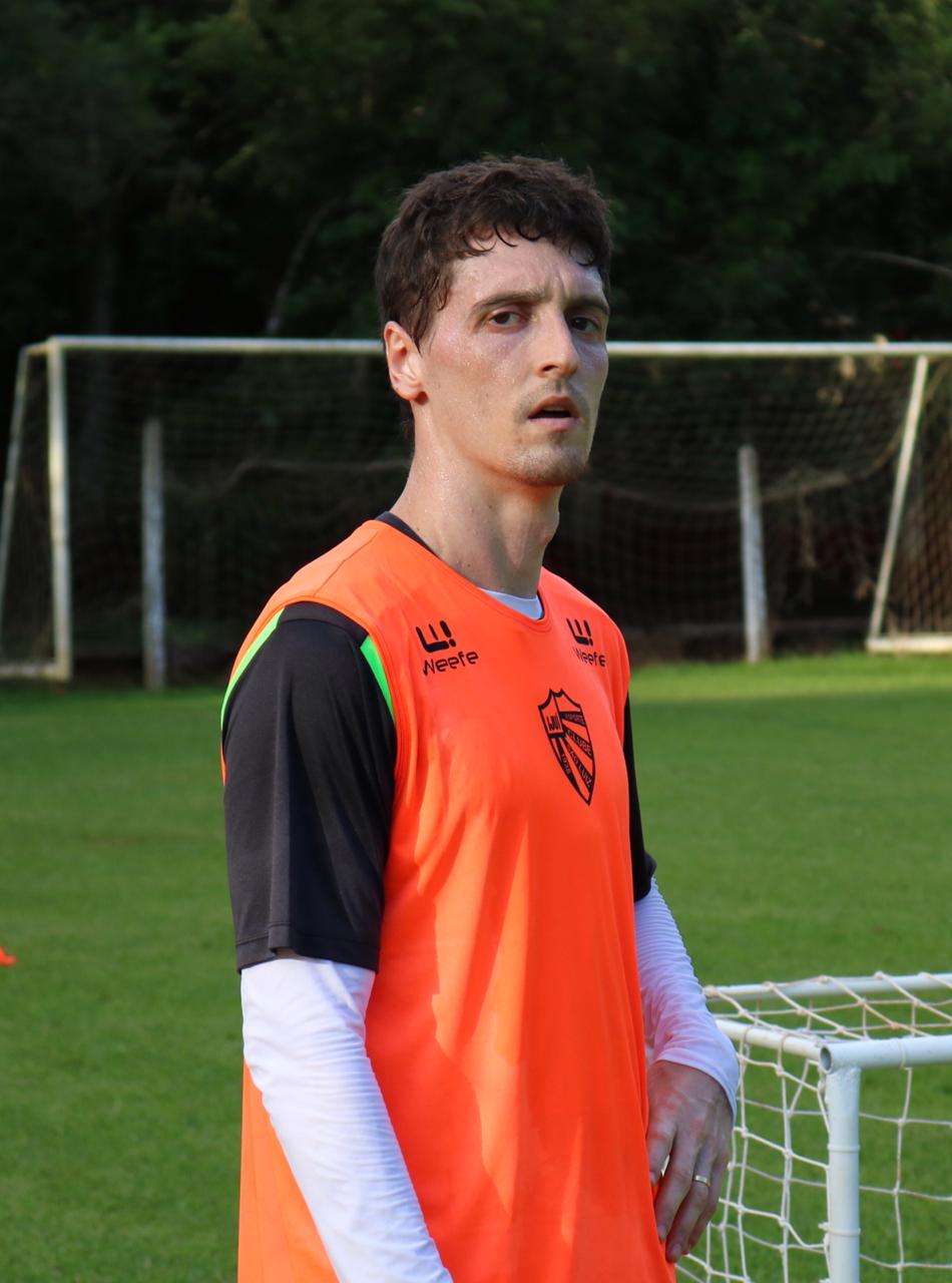 Gaúcho: Ex-Bragantino, volante é apresentado no São Luiz de Ijuí