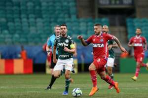 Zé Rafael é anunciado como reforço do Palmeiras e assina contrato de cinco anos