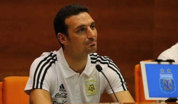 Presidente da AFA confirma Scaloni no comando da Argentina até a Copa América