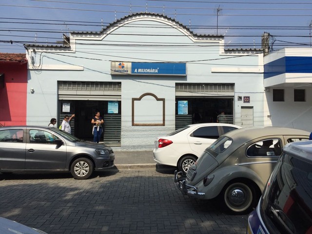 Apostador ganha na Mega-Sena, não retira bolada e pode perder prêmio