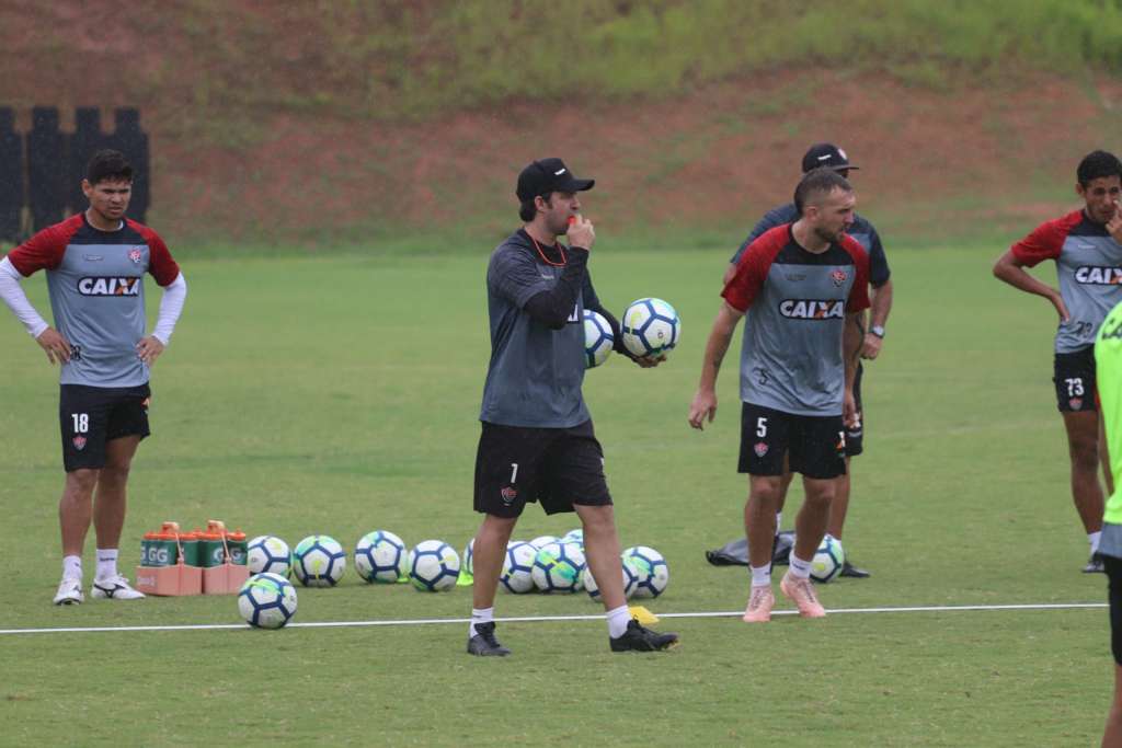 O técnico João Burse vai se despedir do profissional neste domingo, pois em 2019 vai voltar ao Sub-23