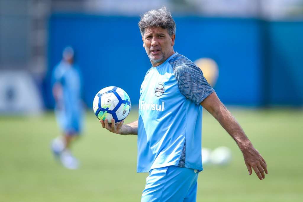 Por G4, Cortez diz que jogo entre Grêmio e Corinthians é 'vencer ou vencer'