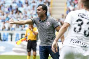 Jair Ventura agradece ao Corinthians e garante: 'Jamais faltou dedicação'