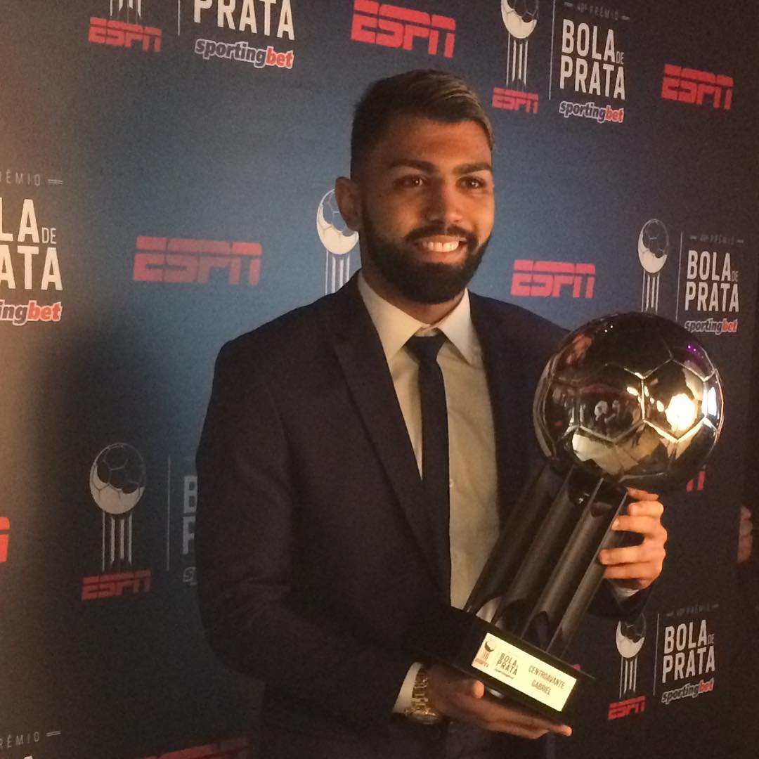 Antes de voltar à Inter, Gabriel diz que meta do Santos ‘era não ser rebaixado’