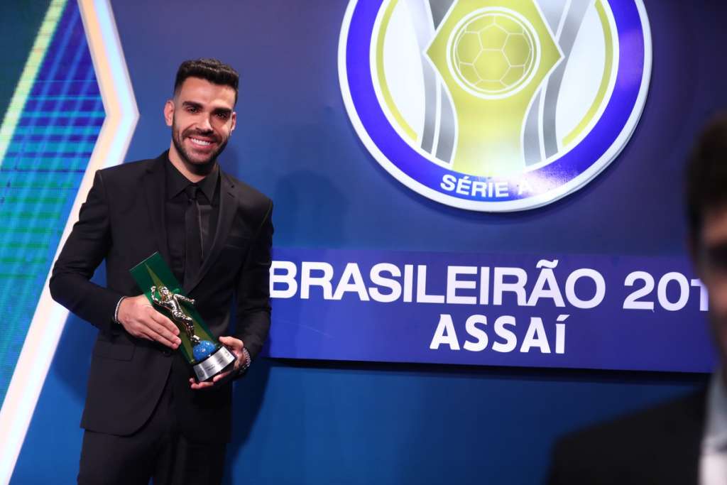 Bruno Henrique exalta força do Palmeiras: 'Foram três títulos em quatro anos'