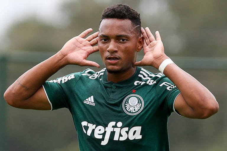 Com 17 anos, atacante Fabrício segue os passos de Gabriel Jesus no Palmeiras