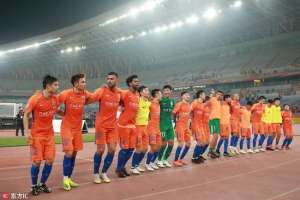 Com novas regras, futebol da China volta a assombrar clubes do Brasil