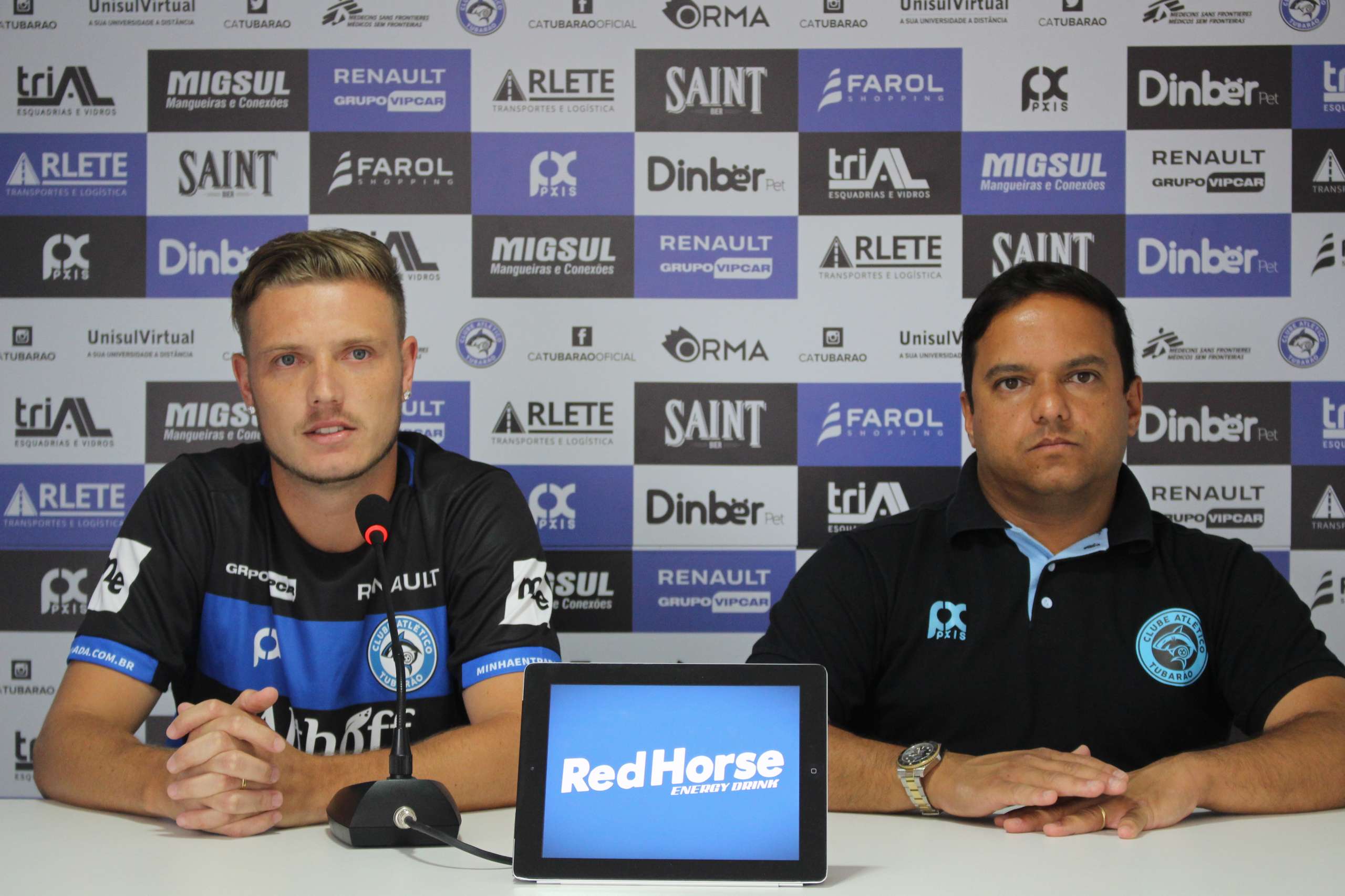 Catarinense: Lateral ex-Novorizontino é apresentado no Tubarão: “oportunidade imensa”