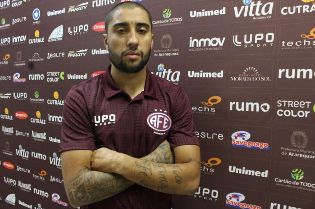 Atacante Maurinho, ex-Avaí, é o primeiro reforço da Ferroviária para o Paulistão (Foto: Thiago Carvalho)