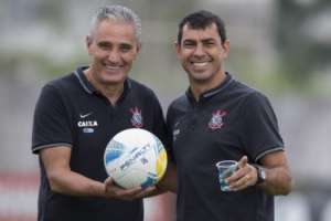Corinthians anuncia retorno de técnico Fábio Carille, sete meses depois de deixar o clube