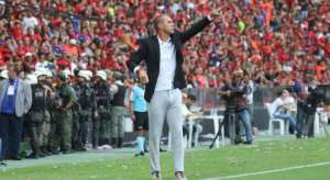 Milton Mendes recebe convite de candidato, mas decide deixar o Sport