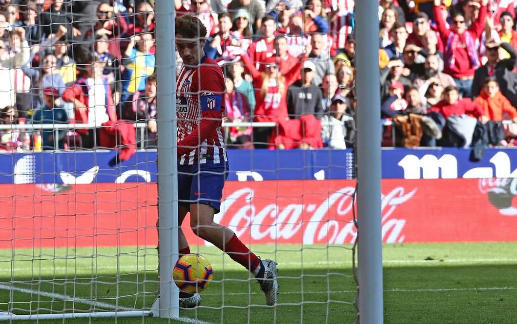 Atlético de Madrid vence Alavés e se firma entre os 3 melhores do Espanhol