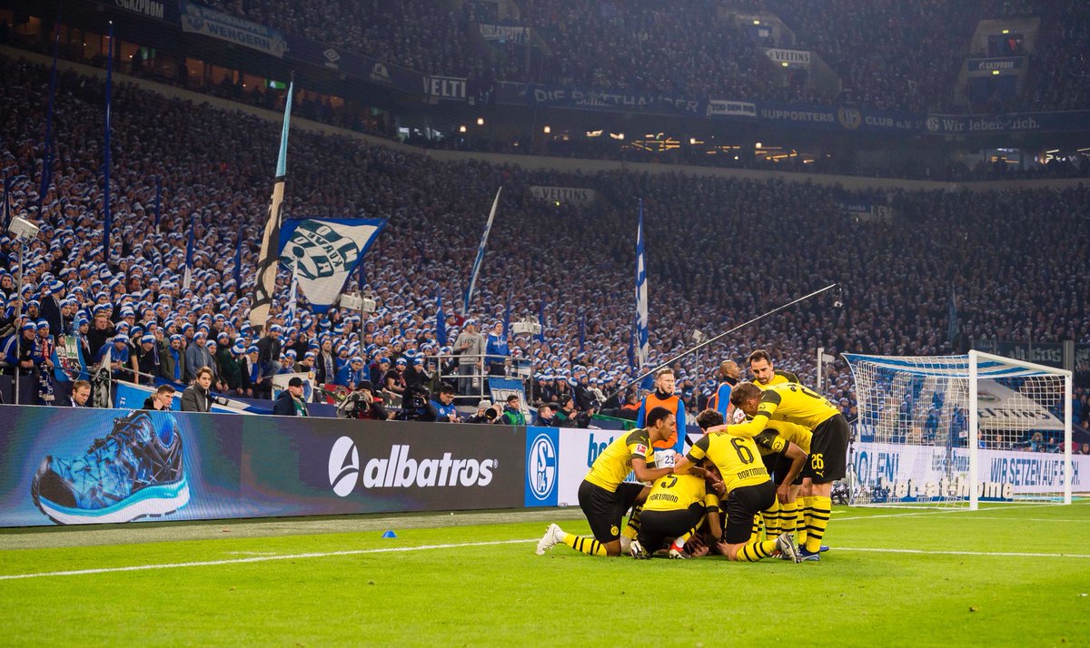 ALEMÃO: Borussia Dortmund vence Schalke e mantém 9 pontos de vantagem para o Bayern