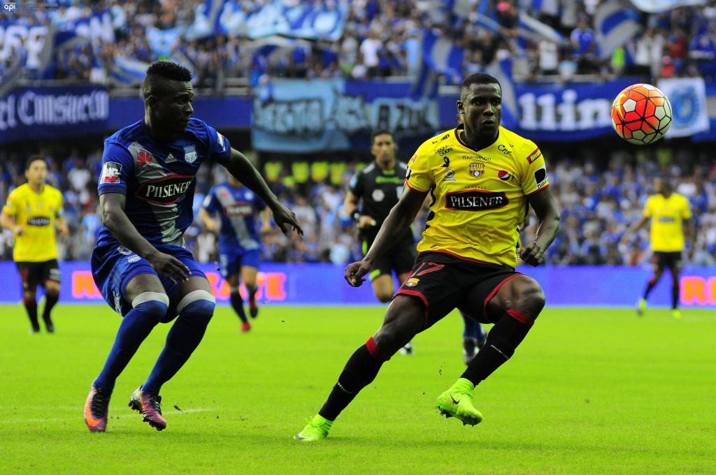 Clube equatoriano se diz aberto a negociar atacante com o São Paulo