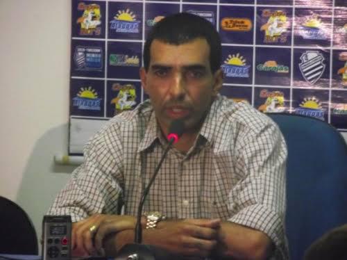 Essa é a segunda passagem do novo comandante pelo Comercial-MS, já que ele treinou a equipe no estadual desta temporada