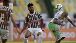 Indicado por Carille, ex-beque de Ponte e Flu pode parar no Corinthians