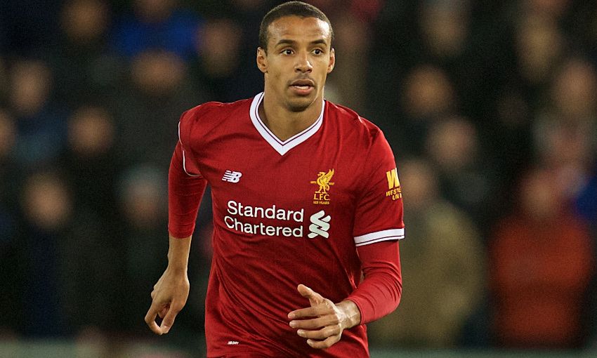 Inglês: Matip vai ser operado da clavícula e desfalca Liverpool nas próximas semanas