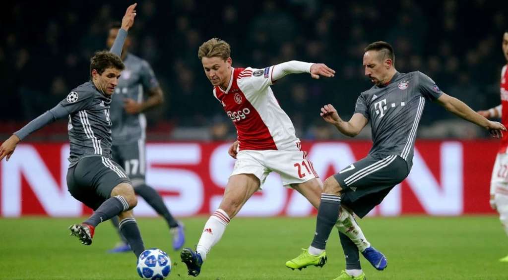 Ajax e Bayern de Munique entraram em campo na última rodada já classificados