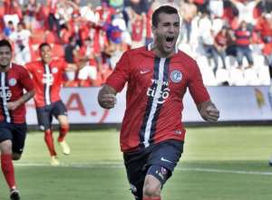 Vasco pode anunciar lateral Raúl Cáceres, do Cerro Porteño, por empréstimo