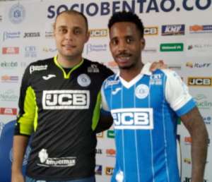 Paulista: São Bento apresenta goleiro experiente e lateral do Corinthians
