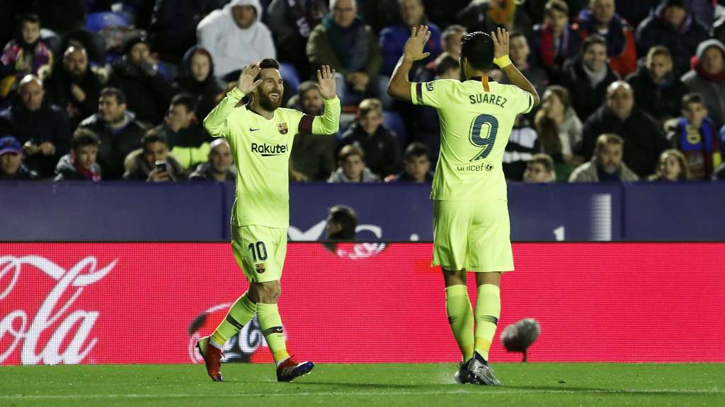 Com 3 de Messi, Barcelona goleia Levante no Espanhol