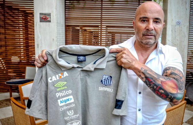 Santos apresenta argentino Sampaoli na terça e surpreende com a duração de contrato