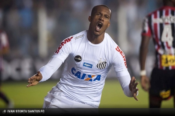 Santos tenta envolver Michael no negócio e Goiás desiste de contratar Copete