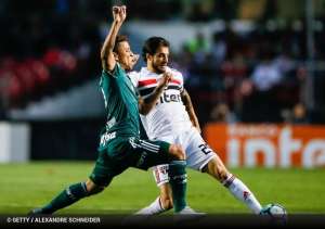 Para ter lateral, Palmeiras deve emprestar promessa ao Atlético-MG
