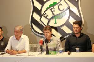 Novo presidente do Figueirense promete 'elenco enxuto', mas competitivo