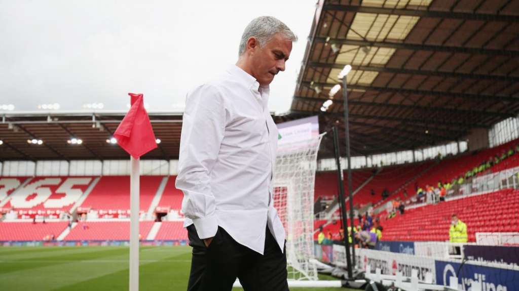 Demitido, Mourinho diz que Manchester United 'já está no passado'