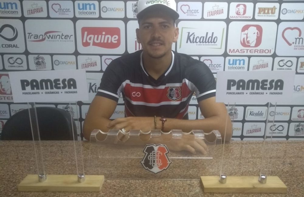 Pernambucano: Santa Cruz confirma contratação de atacante que estava na Ponte Preta