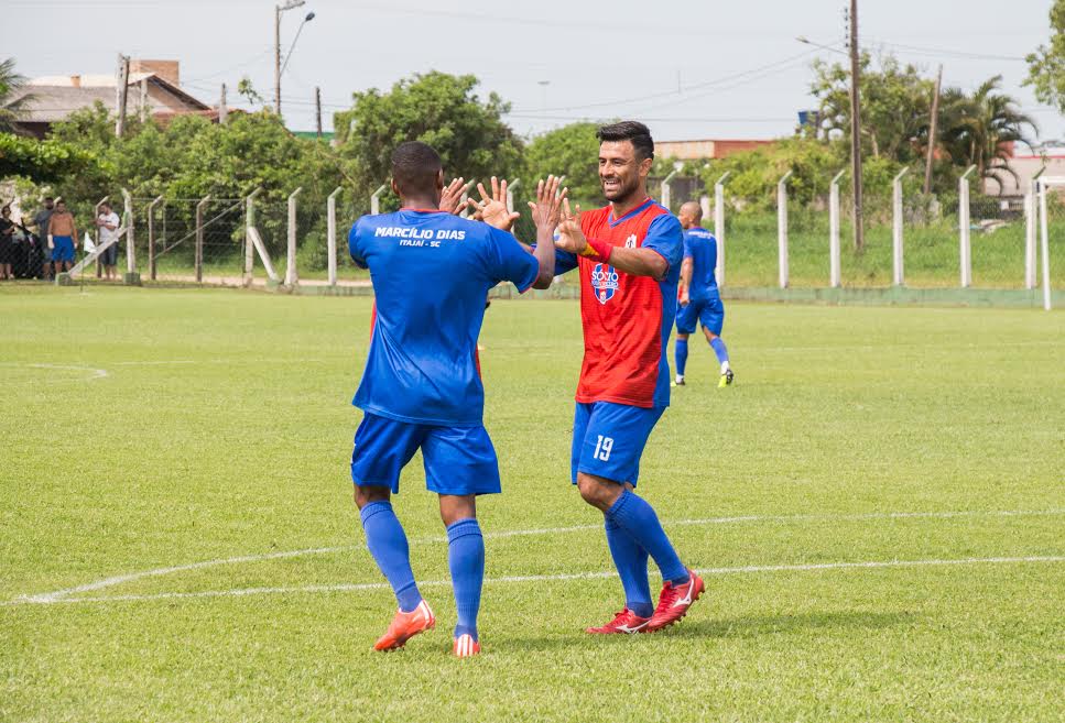 Catarinense: Em primeiro jogo-treino da pré-temporada, Marcílio vence Criciúma por 3 a 1