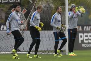 De saída do Corinthians, goleiro pode ser anunciado pelo Figueirense