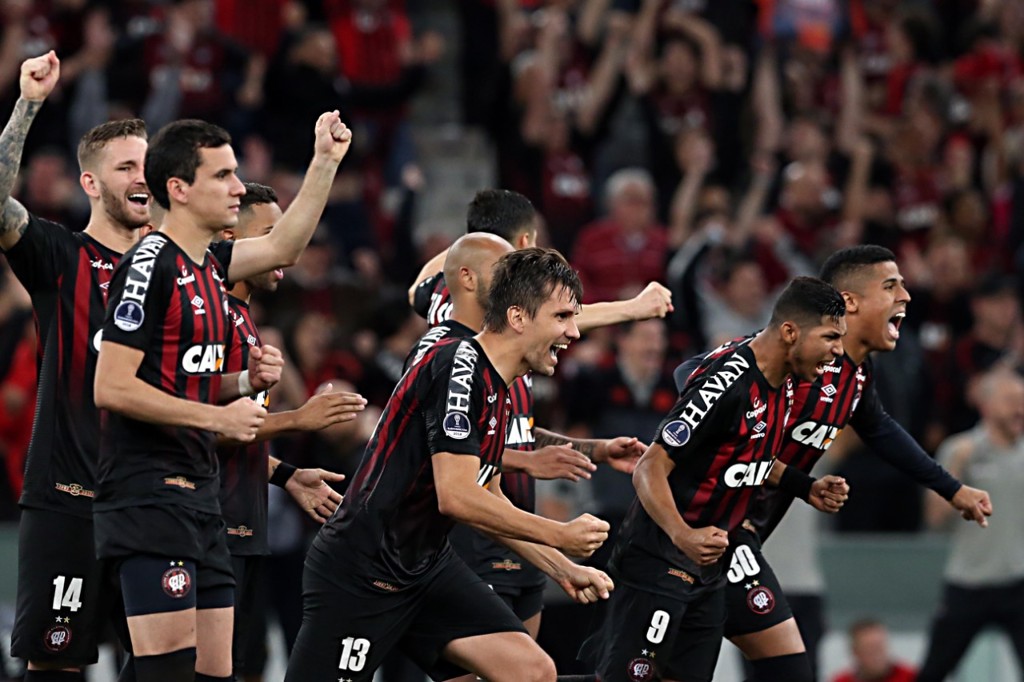 Site do Athletico-PR leva internauta à página do rival Coritiba